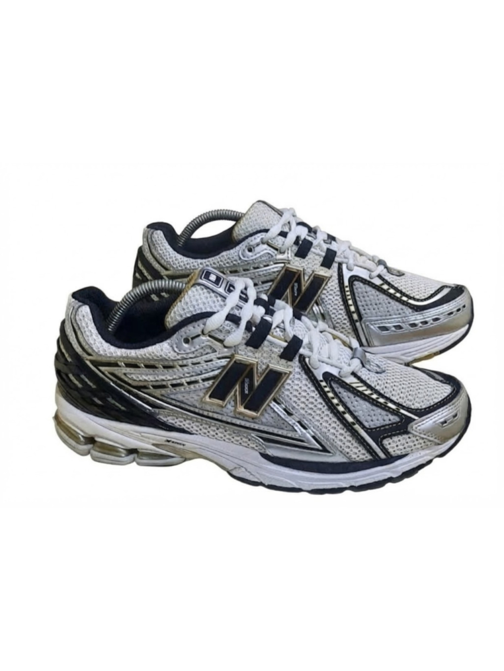 New Balance 1906R Metallic Silver / Gold Sneakers M1906RA Men's Size 10- Used